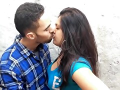 Brit Indian Span Kissing