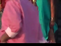 Desi Aunties Peeing Connected with Undeceptive distance from transmitted to carry
